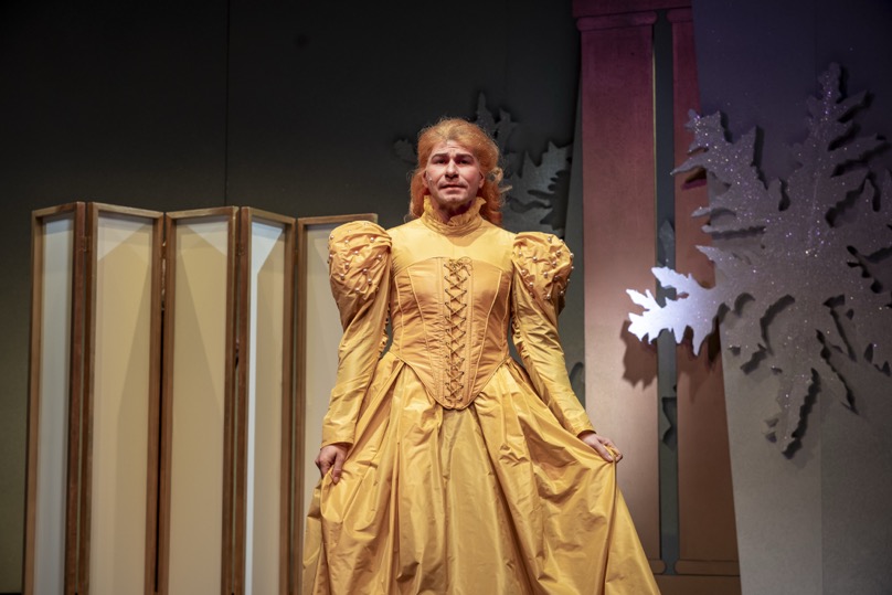 STR-Schneekönigin-A.N.-2445